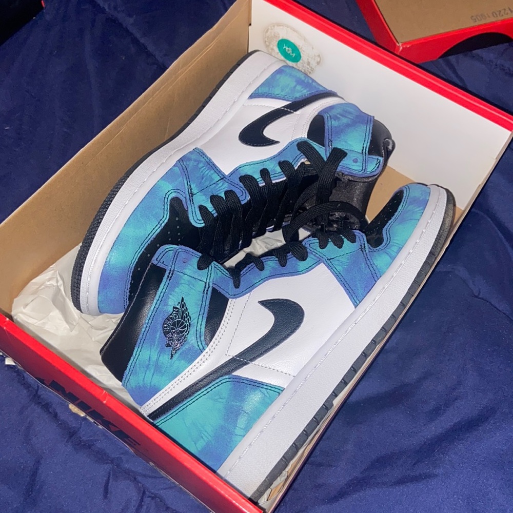 Jordan 1 Retro High Tie Dye (Womens)
